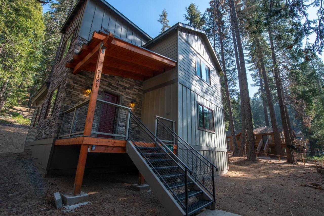 Boulder Ridge Villa Yosemite West Exterior photo
