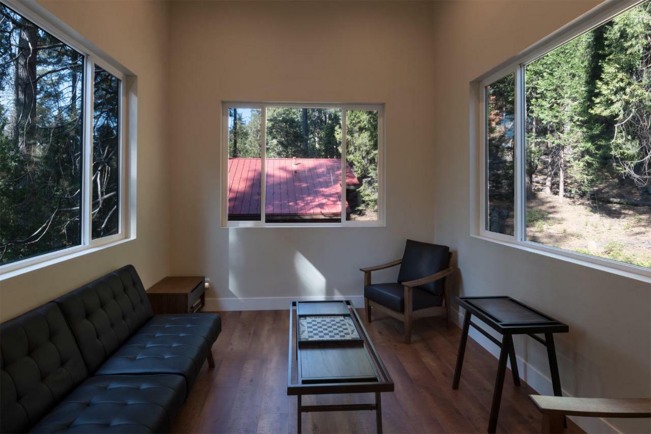 Boulder Ridge Villa Yosemite West Exterior photo